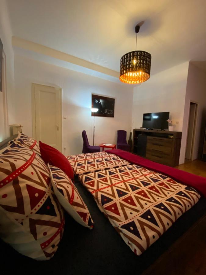 Come & Stay Apartments And Rooms City Center Budapest Exterior foto